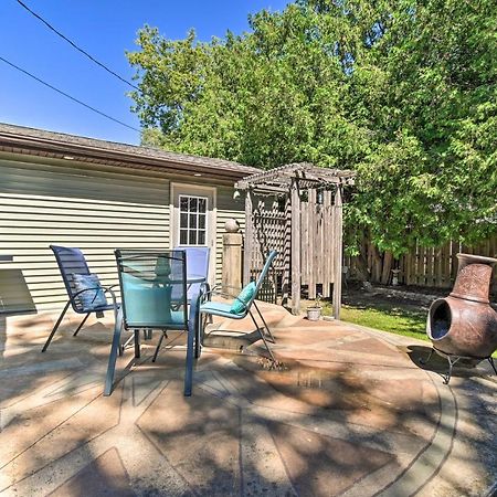 Modern Home With Backyard, 1 Mi To Dtwn Sturgeon Bay Exterior photo